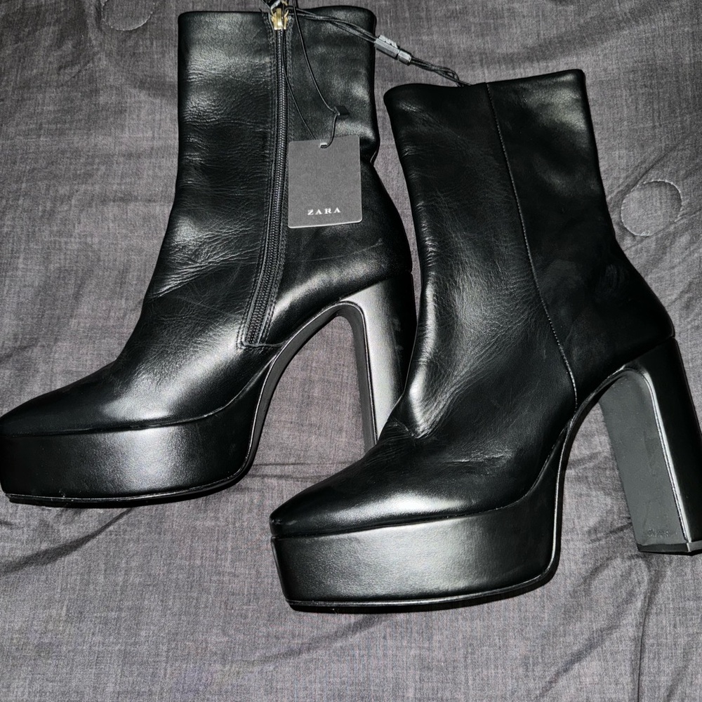Geniune leather Zara boots